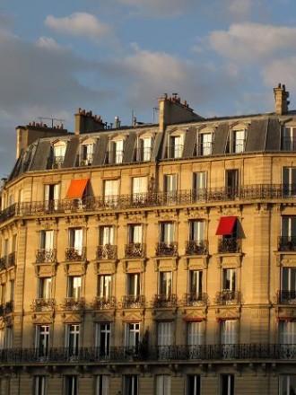 Продажби на нови жилища във Франция
